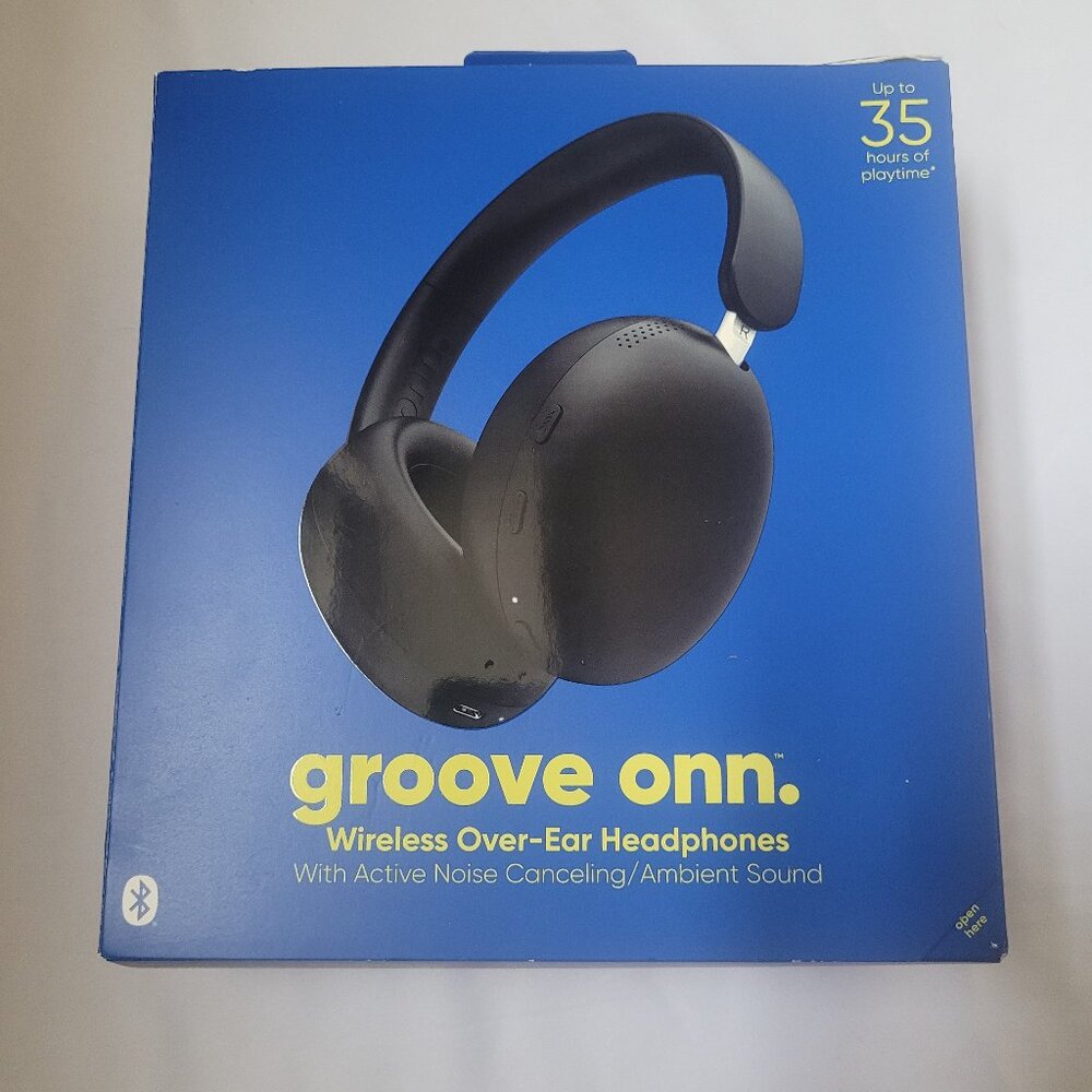 Groove onn Wireless Over Ear Noise Cancelling headphones New in Box